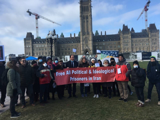 اکسیون اعتراضی جهت بزرگداشت یادجانباخنگان کشتار آبان ماه سال ۹۸ و امر دادخواهی در مقابل پارلمان کانادا درشهر اتاوا